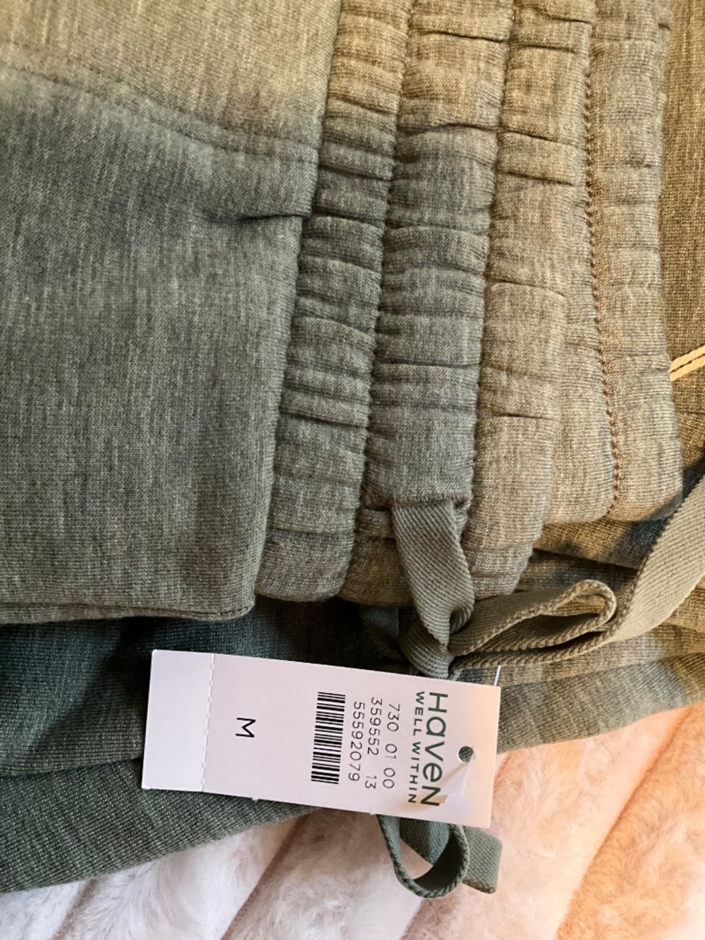 NWT Set Haven Well Within Fleece Sweatshirt AND Jogger Medium Green - Picture 4 of 4